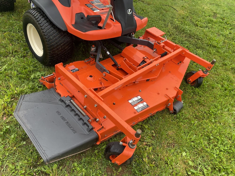 2018 Kubota F2690 alt