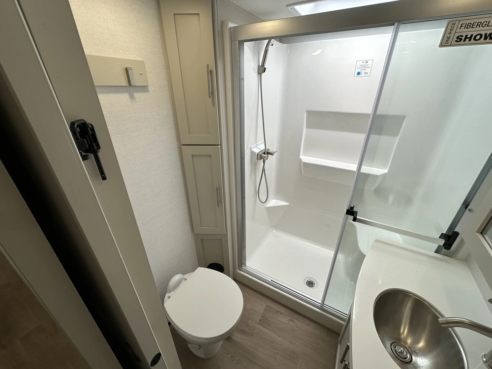 Alliance Rv Avenue 32rls 2027 alt