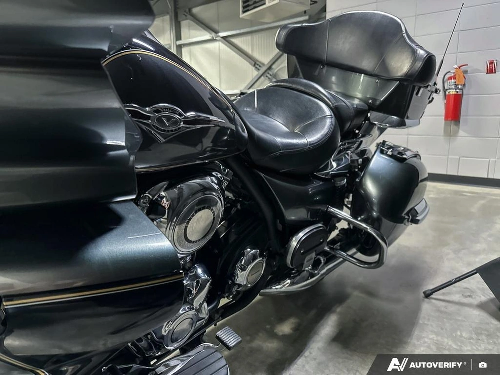 2011 Kawasaki Voyager 1700 alt
