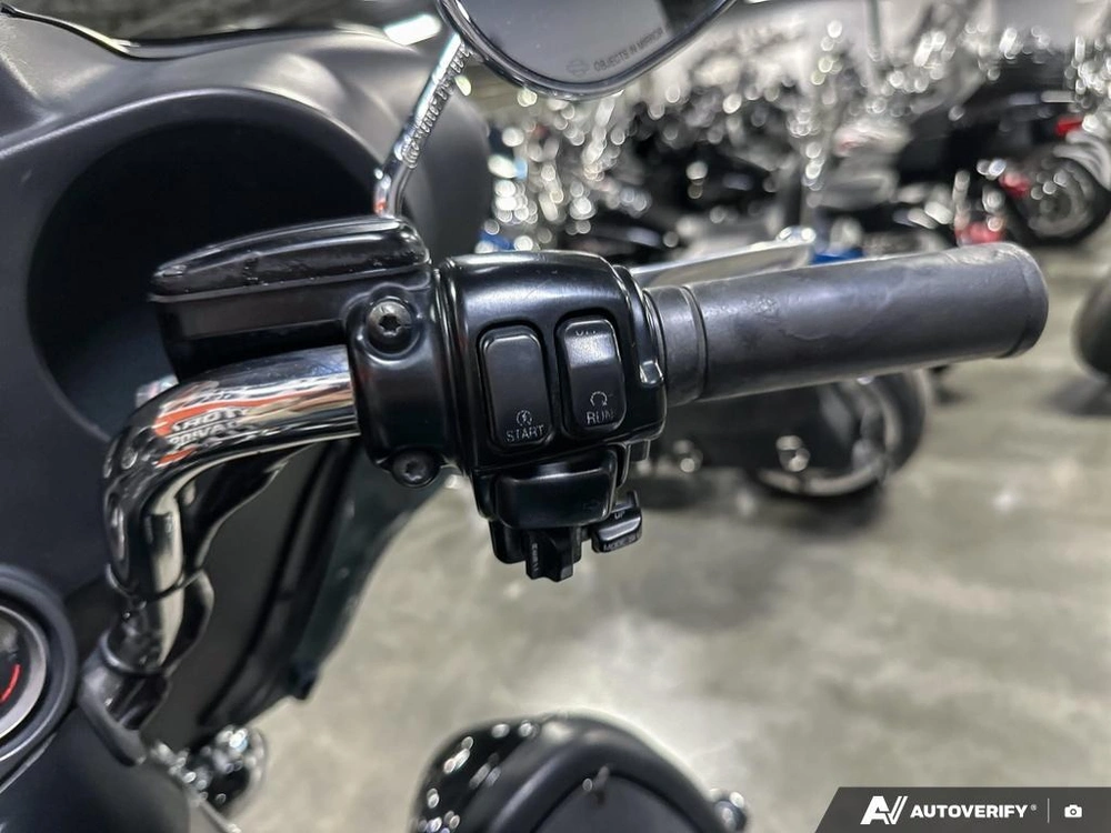 2008 Harley-davidson Flhtcu alt