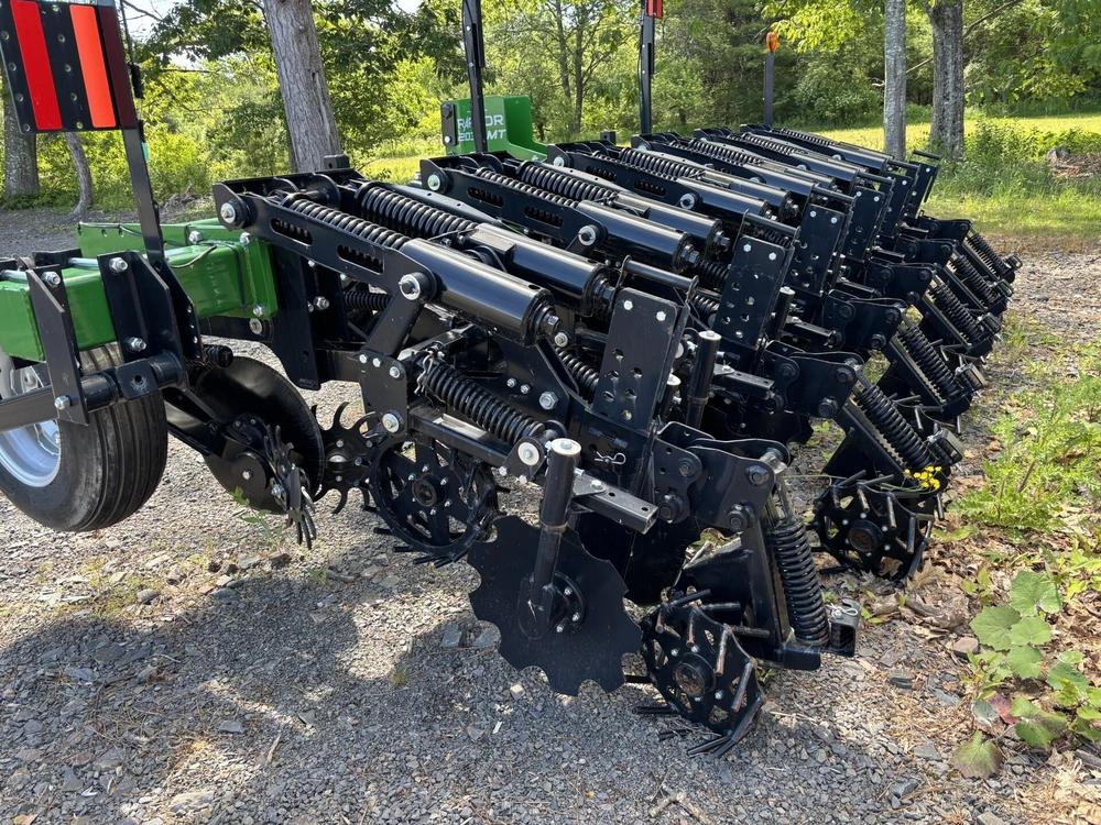 Unverferth Raptor 2030 Mt 2023 alt