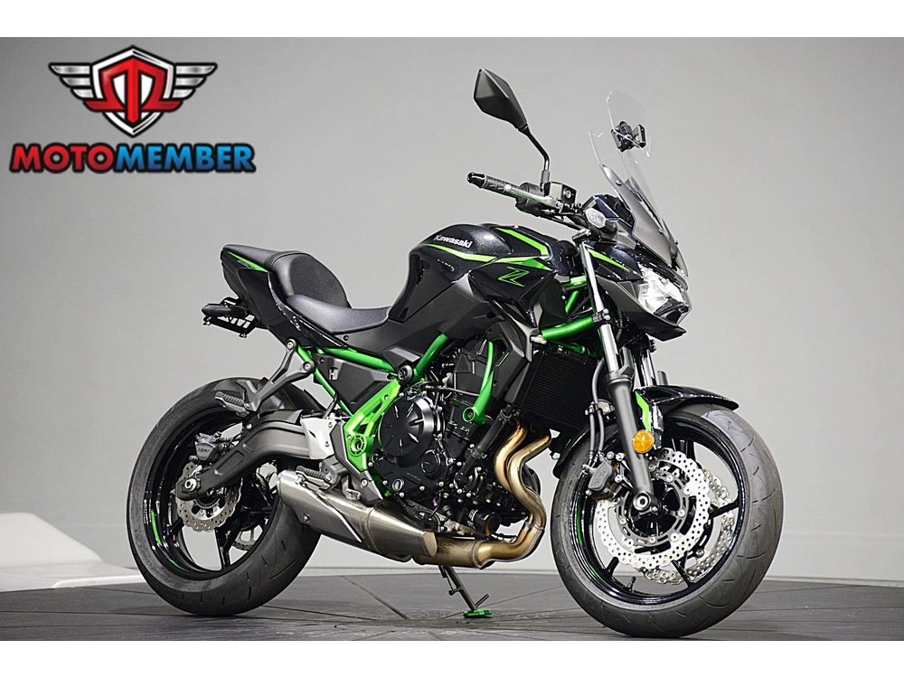 2025 Kawasaki Z650 Abs alt