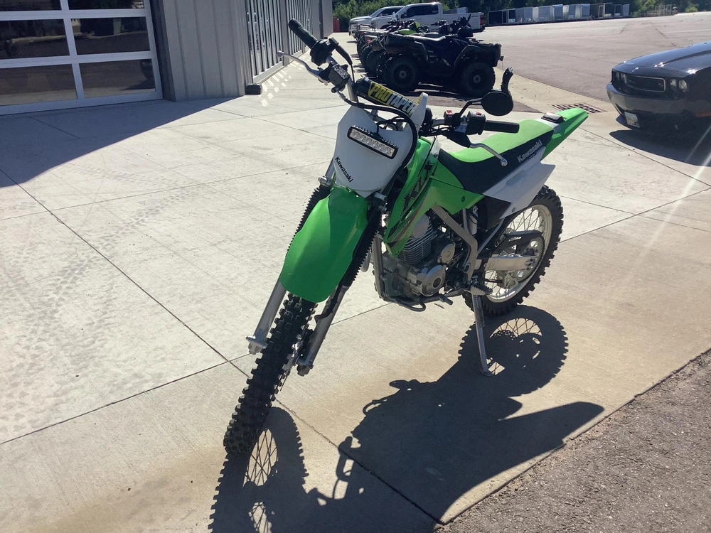 2022 Kawasaki Klx140fr alt