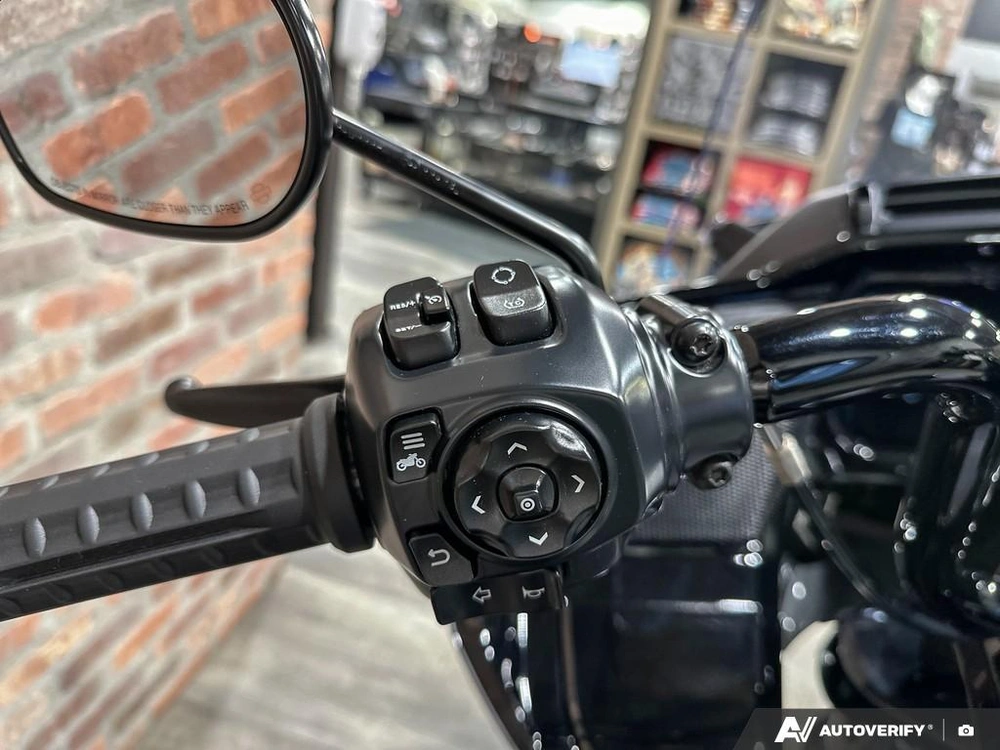 2026 Harley-davidson Road Glide Limited alt