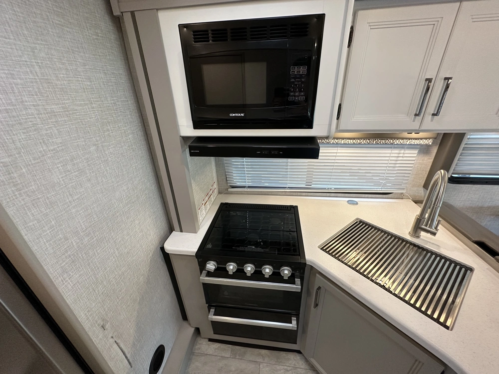 Thor Echelon Lc28 2025 alt