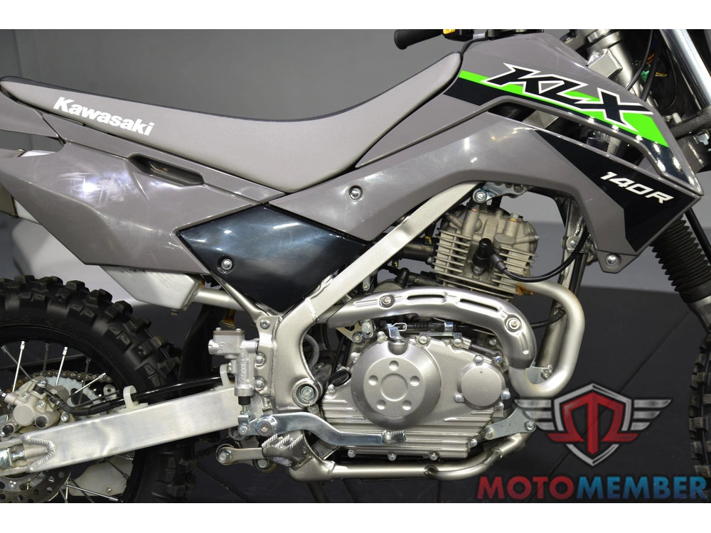 2024 Kawasaki Klx 140r alt