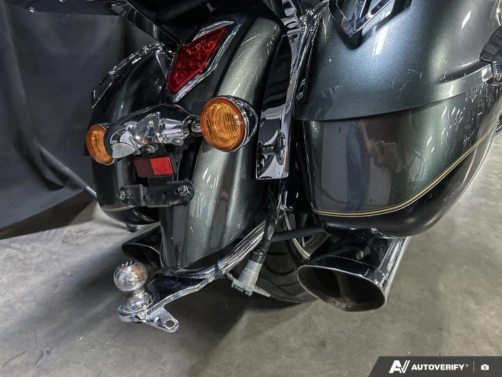 2011 Kawasaki Voyager 1700 alt