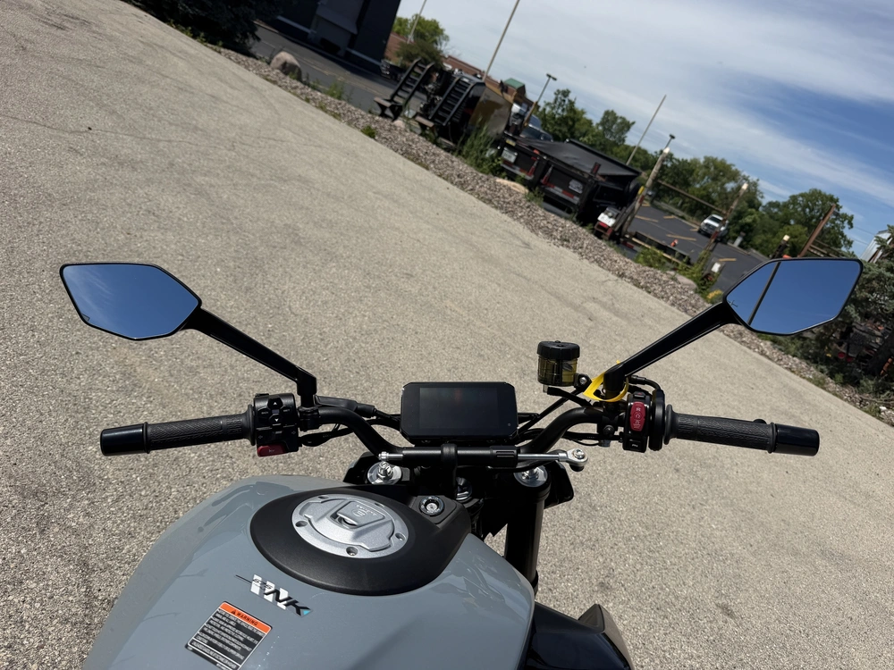 2026 Cfmoto 675nk alt