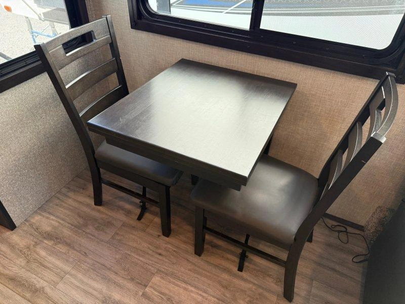 Jayco Seismic 395 2023 alt