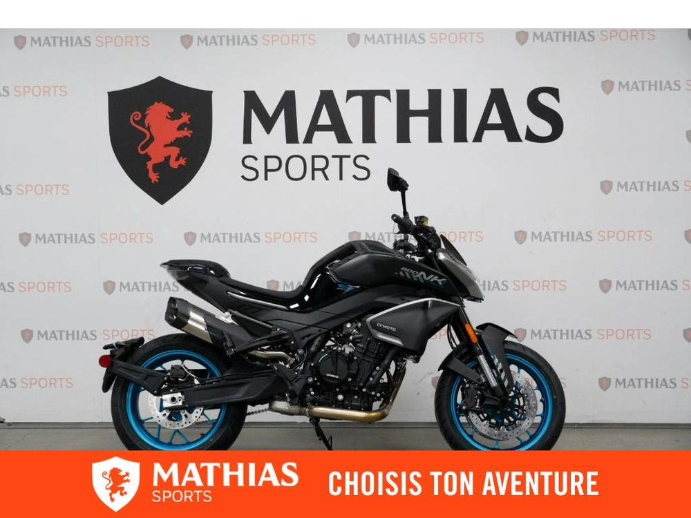 2026 Cfmoto 800nk alt