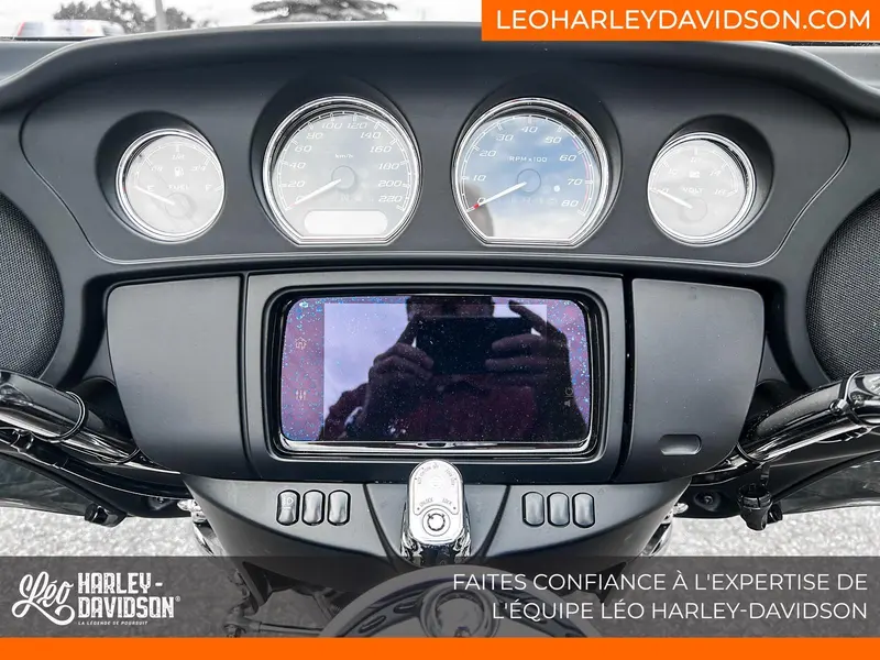 Harley-Davidson FLHTCUTG Tri Glide Ultra 2022