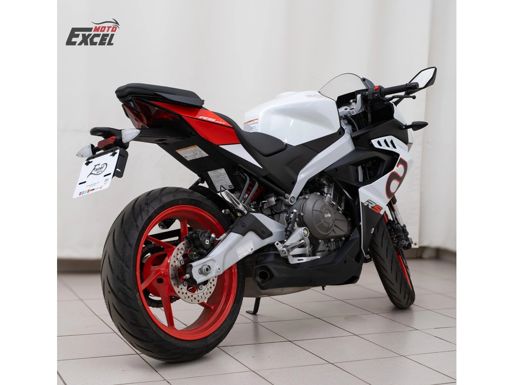 Aprilia Rs 457 2025 alt
