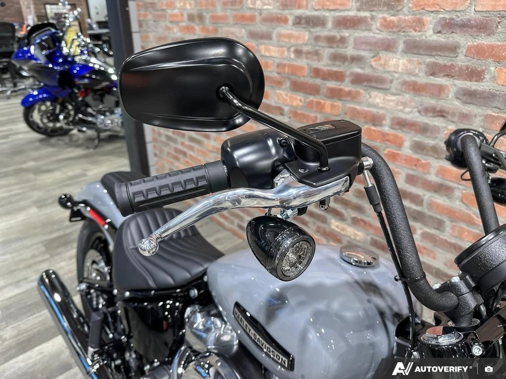 2026 Harley-davidson Street Bob alt