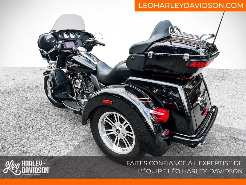 Harley-Davidson FLHTCUTG Tri Glide Ultra 2022