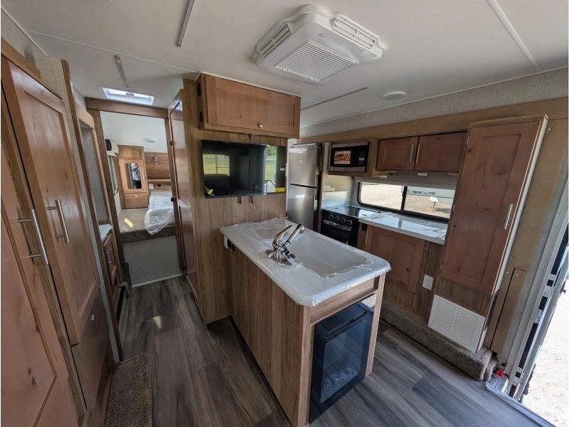 Host Camper Yukon 11,6 2027 alt