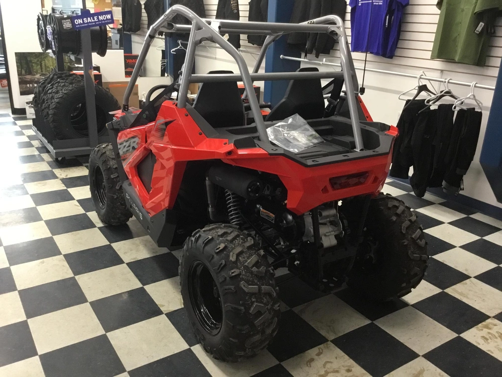 2026 Polaris Rzr 200 alt