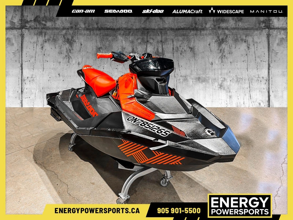 2021 Sea-doo Spark Trixx alt