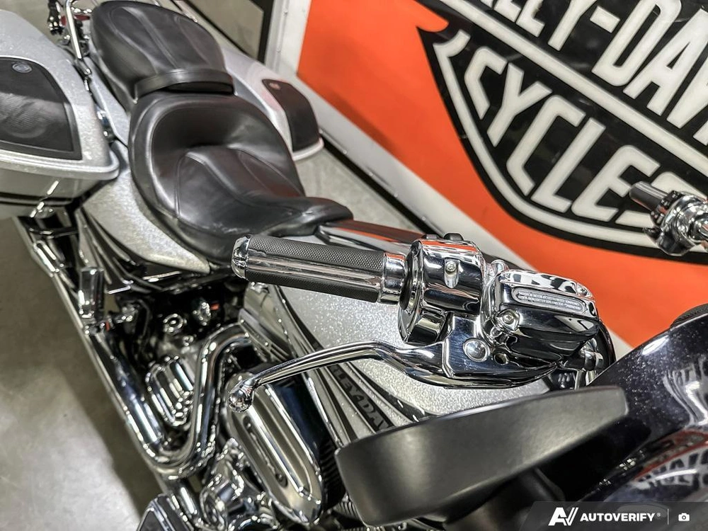 2015 Harley-davidson Cvo Street Glide alt