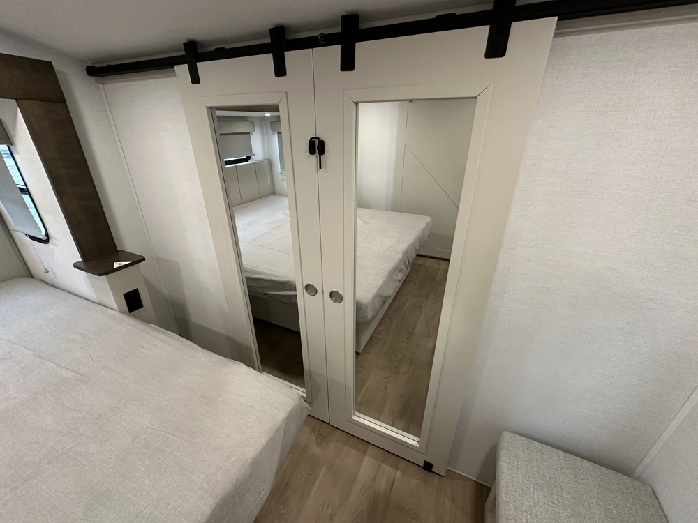 Alliance Rv Avenue 32rls 2027 alt