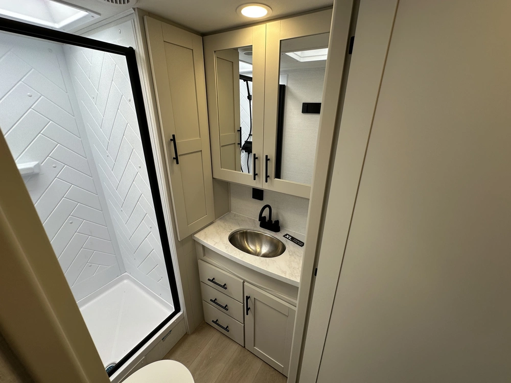Alliance Rv Delta Re250 2027 alt