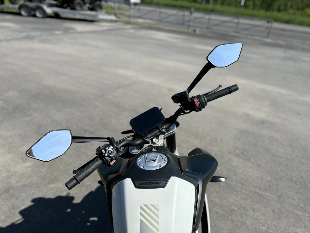 Cfmoto 800nk 2024 alt