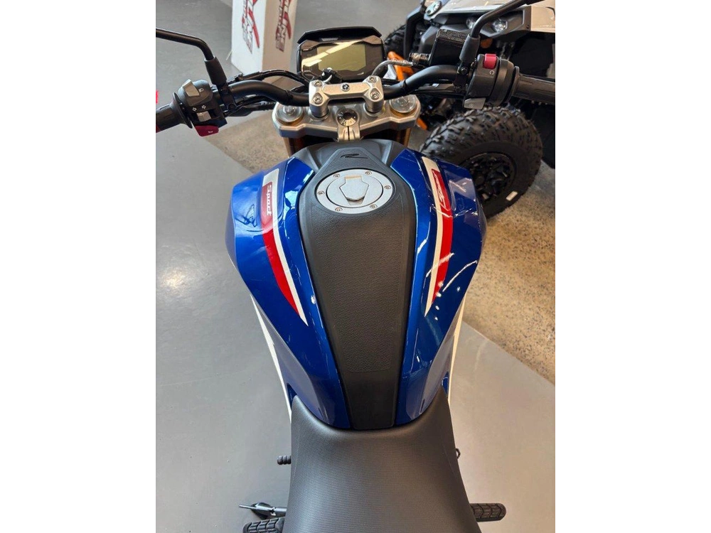 Bmw G310r 2025 alt