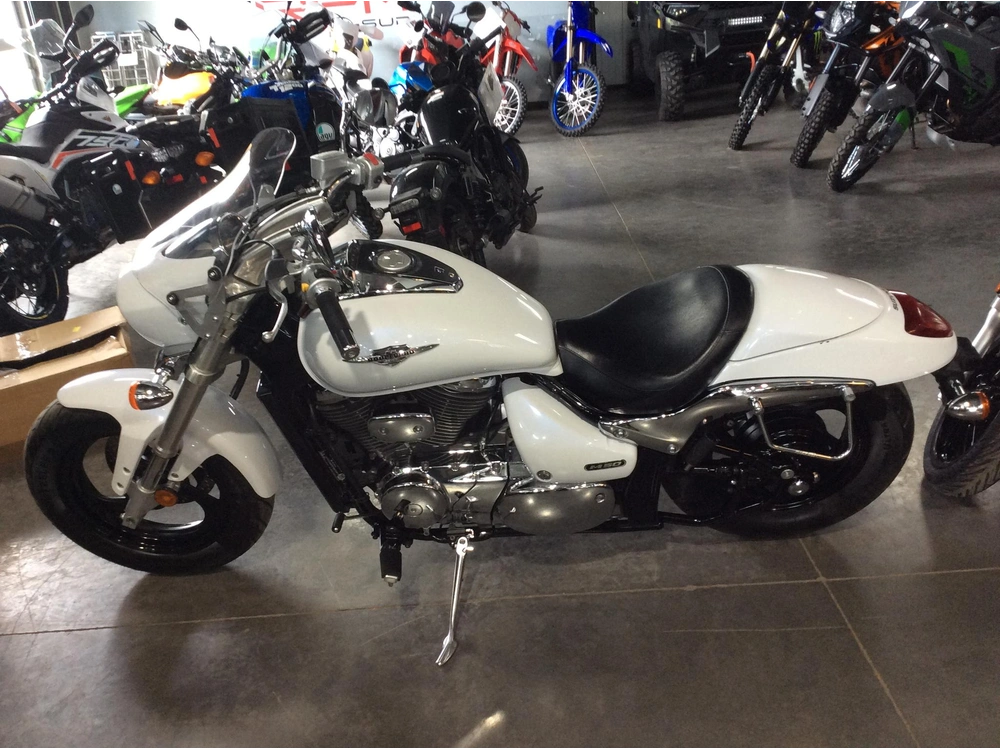 Suzuki Boulevard M50 2015 alt
