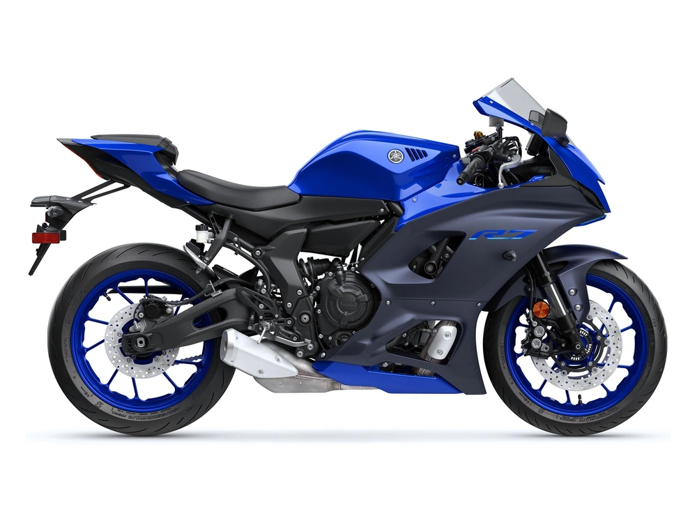 2022 Yamaha Yzf-r7 alt