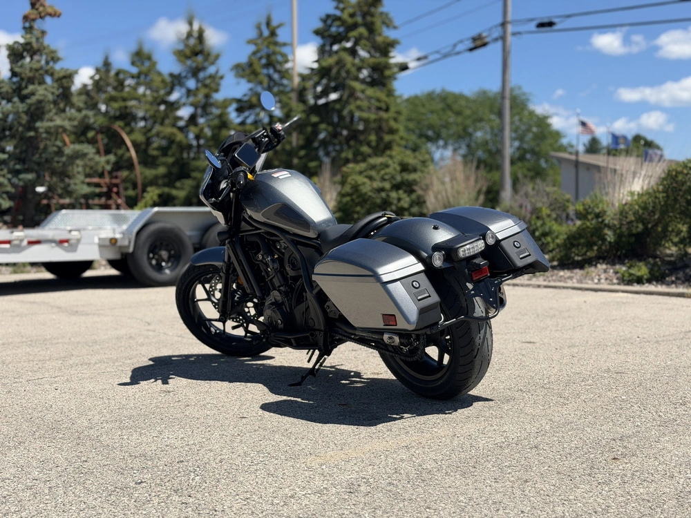 2026 Honda Rebel 1100t alt