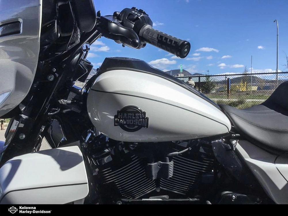 2026 Harley-davidson Flhxl - Street Glide® Limited alt