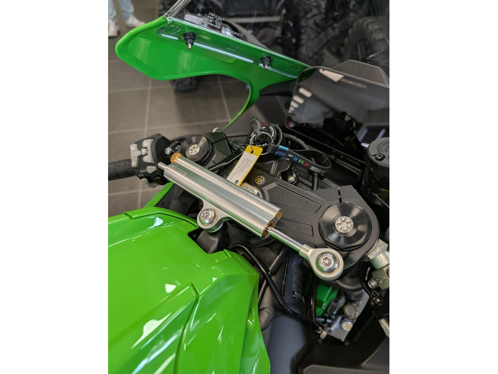 Kawasaki Ninja Zx-10r 2026 alt