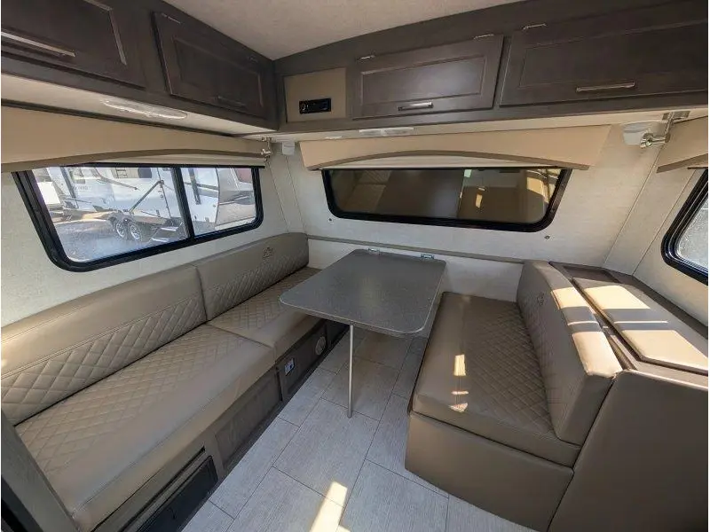 2027 Bigfoot rv Bigfoot