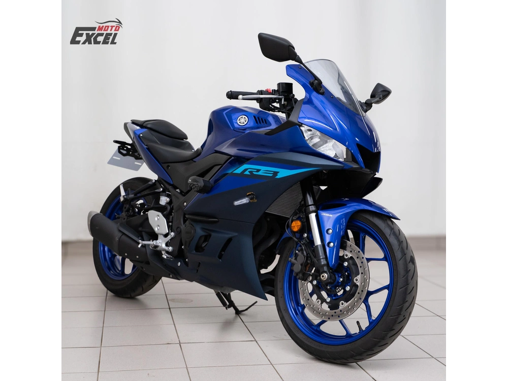 2024 Yamaha Yzf-r3 alt