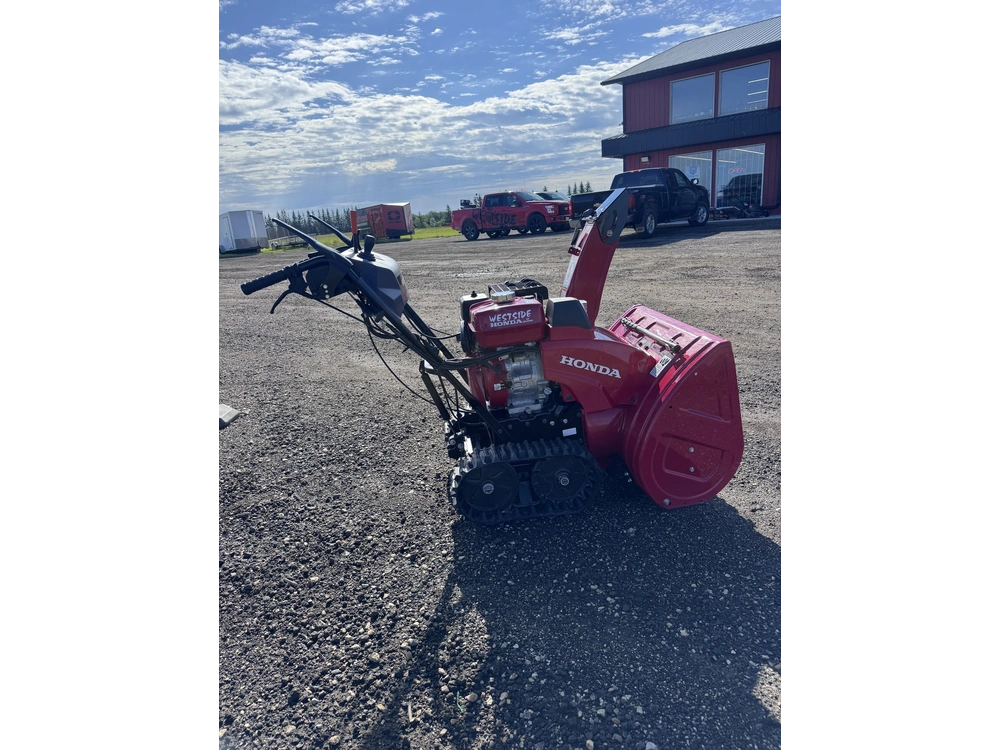 2020 Honda Hss928ct Snowblower, Used alt