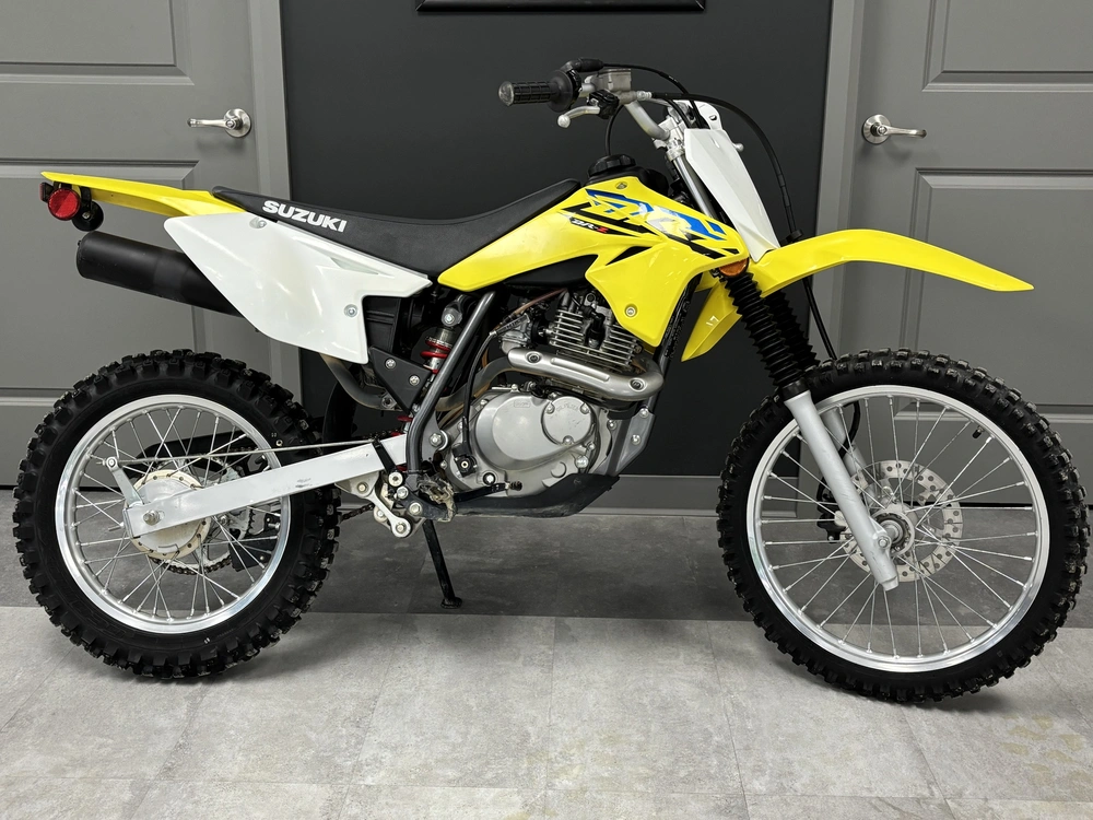 Suzuki Dr-z 125 L 2023 alt