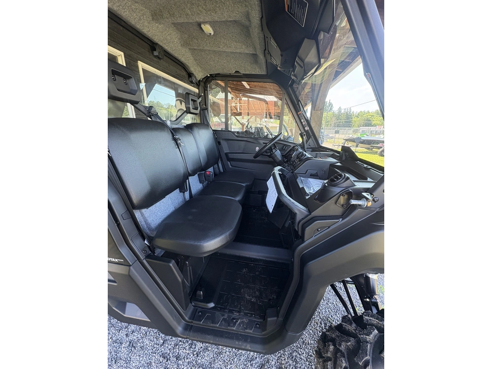 2026 Can-am Def Dps Cab 65 Hd10 alt