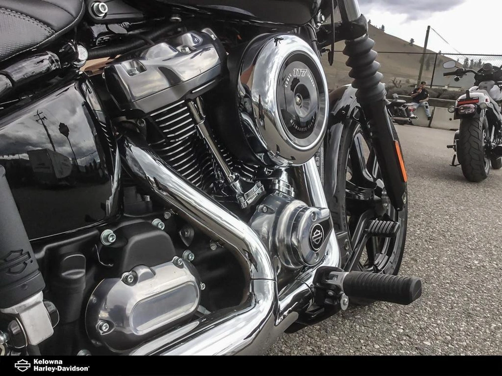 2026 Harley-davidson Fxbb - Street Bob® alt