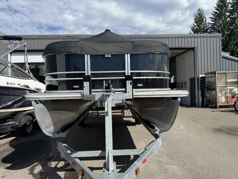 2022 Sylvan Mirage820c alt