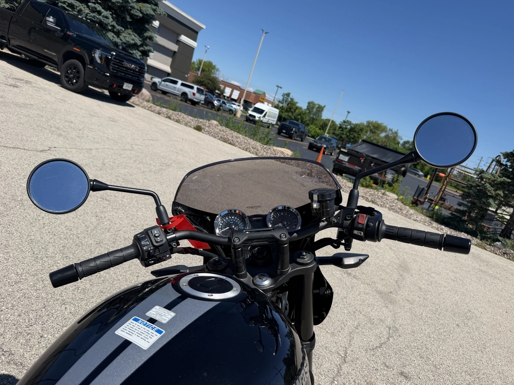 2021 Kawasaki Z900rs alt
