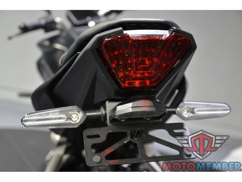 2023 Yamaha Mt-07 alt