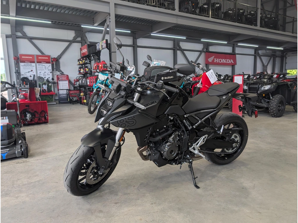 Suzuki Gsx-8s Gsxs-800 2023 alt