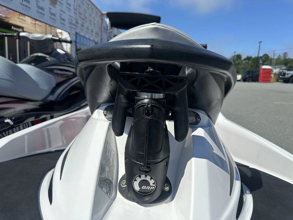 2012 Sea-doo Wake 155 alt