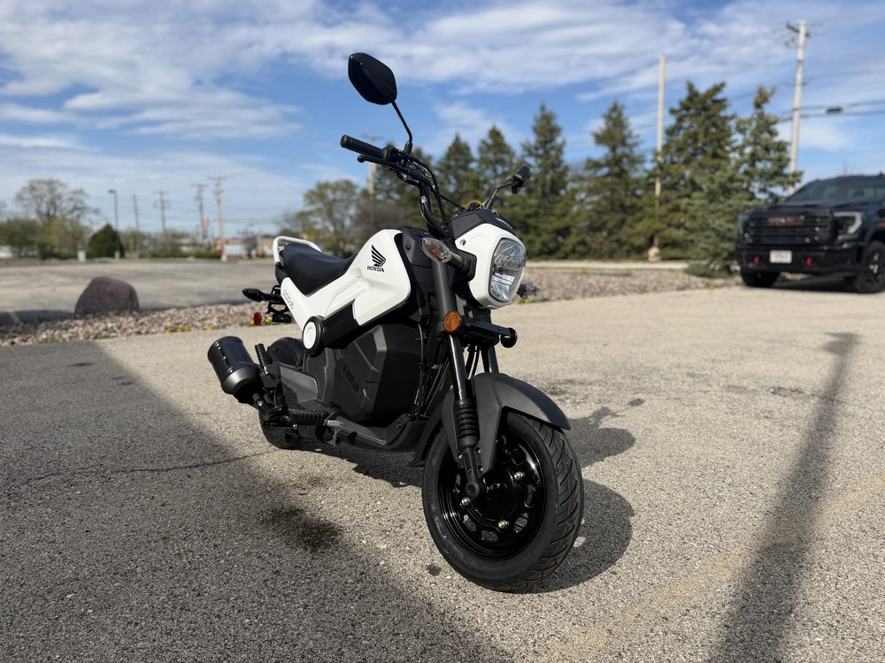 2026 Honda Navi alt