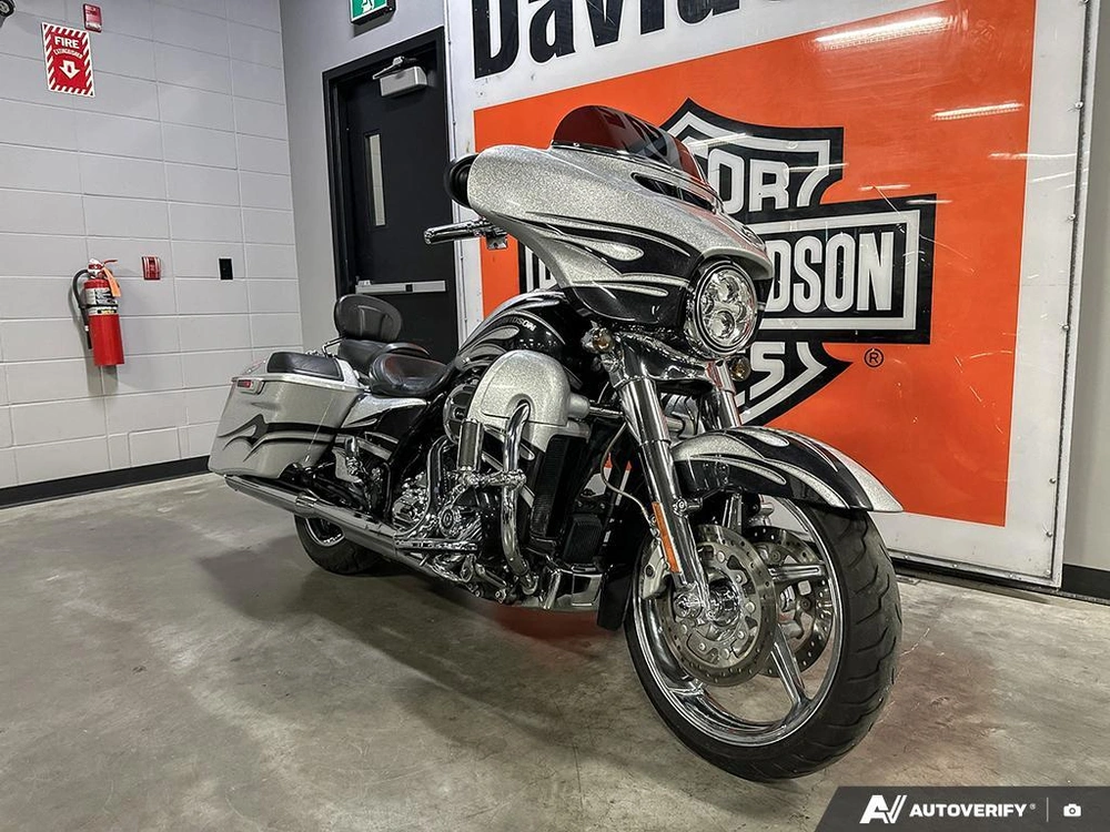2015 Harley-davidson Cvo Street Glide alt