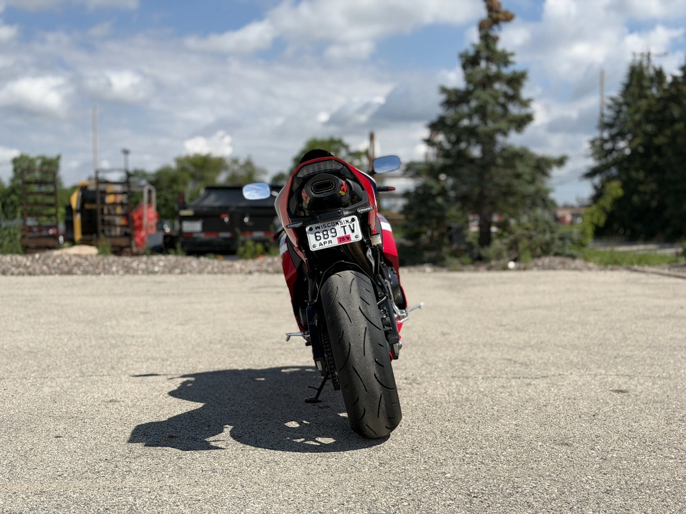 2024 Honda Cbr600rr alt