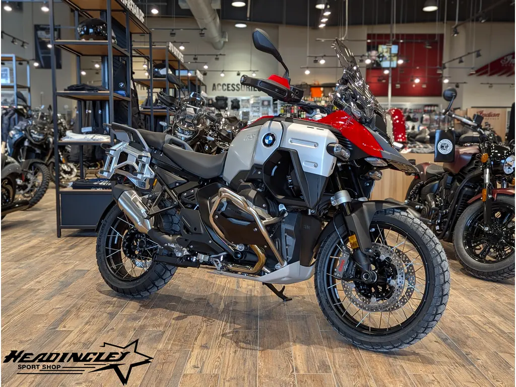 2026 BMW R 1300 GS Adventure // Racing Red