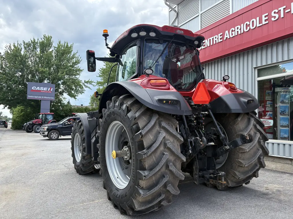 2024 Case IH Optum 270 CVX
