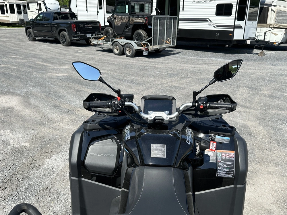 Cfmoto Cforce 800 Touring Noir 2026 alt