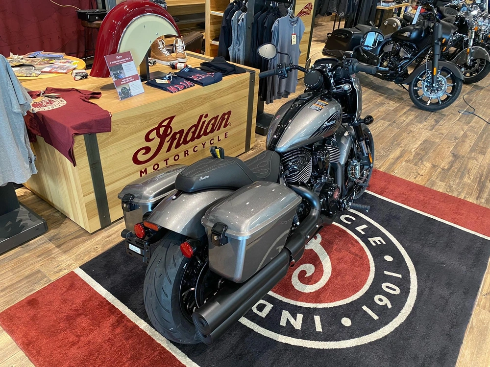 2026 Indian Motorcycle Sport Chief Rt - Heavy Metal alt