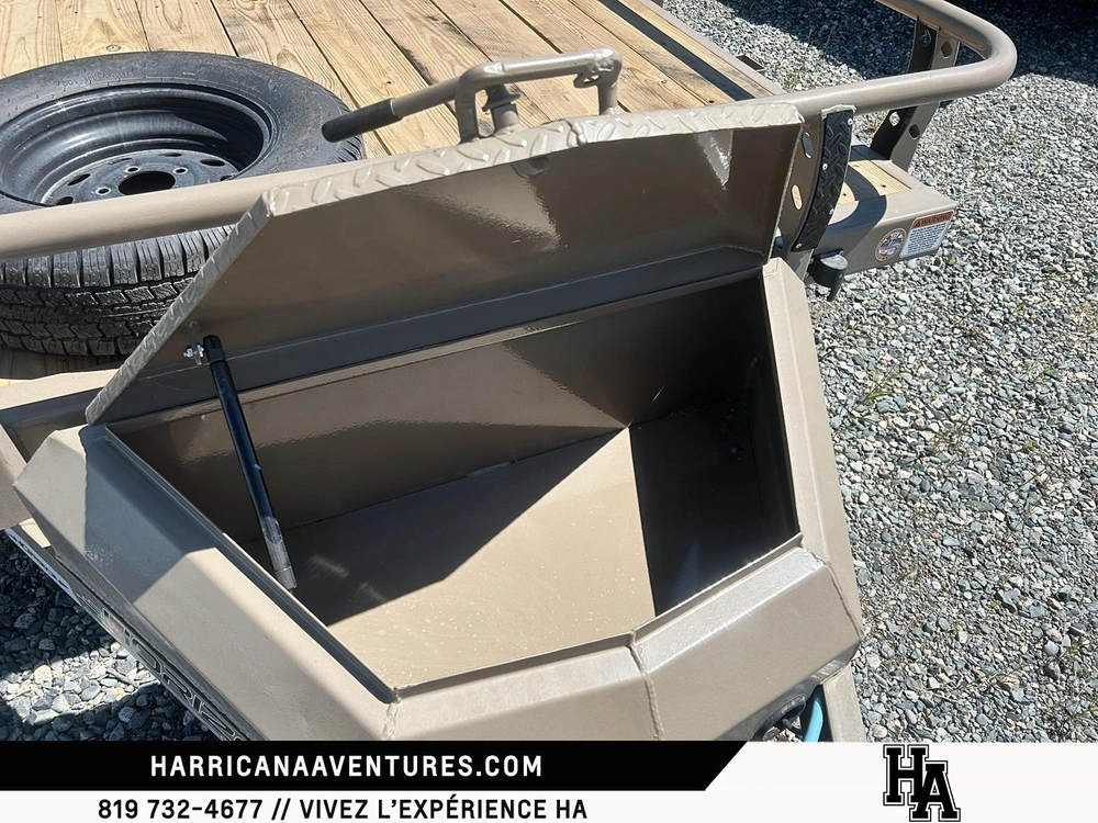 2026 Horizon Utz 12x83 alt